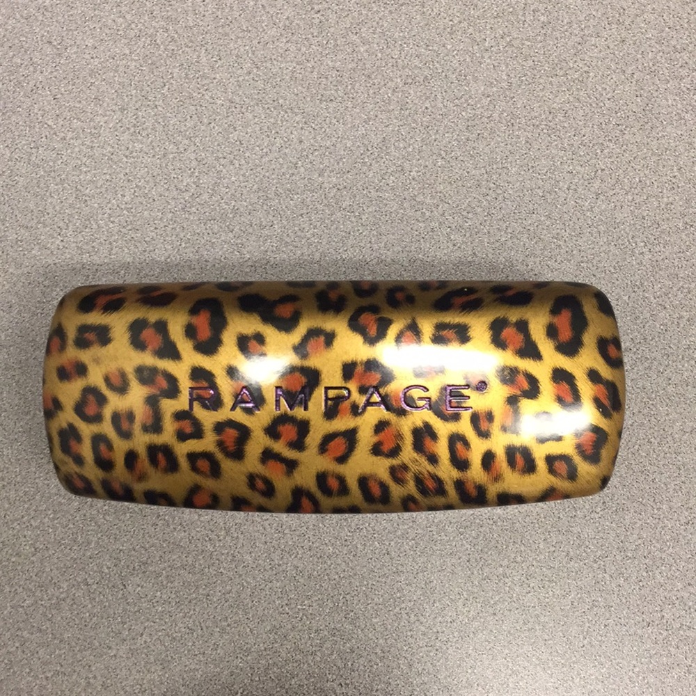 🔷Rampage cheetah print eyeglass Case